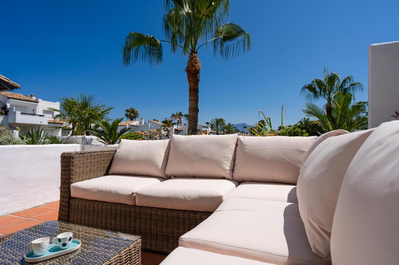 Costalita Beach Apartment Estepona Exterior photo
